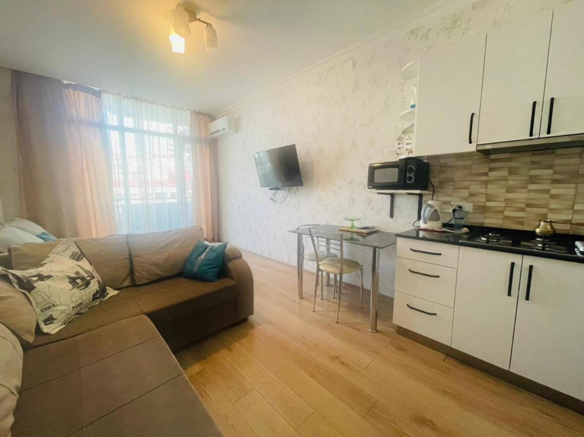 Sunny Mood Batumi Apartment Exterior photo